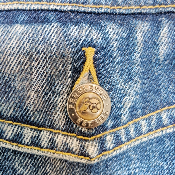 Pendleton Let 'er Buck wool and denim jacket red - Picture 5 of 5